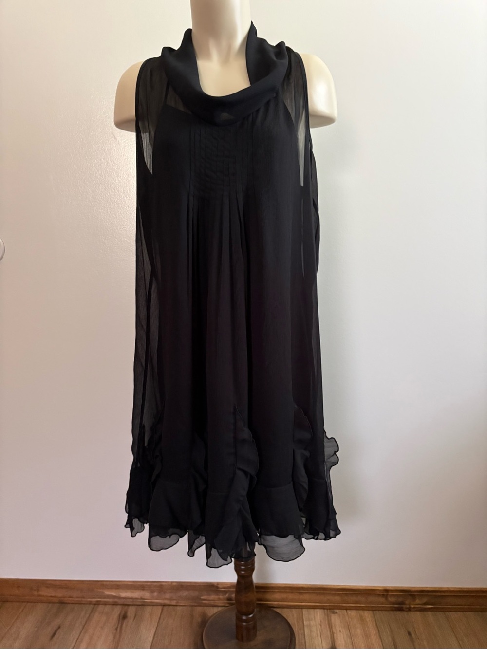 AGB Black Cowl Neck Sleeveless Chiffon Ruffle Tiered Cocktail Dress Size 14
